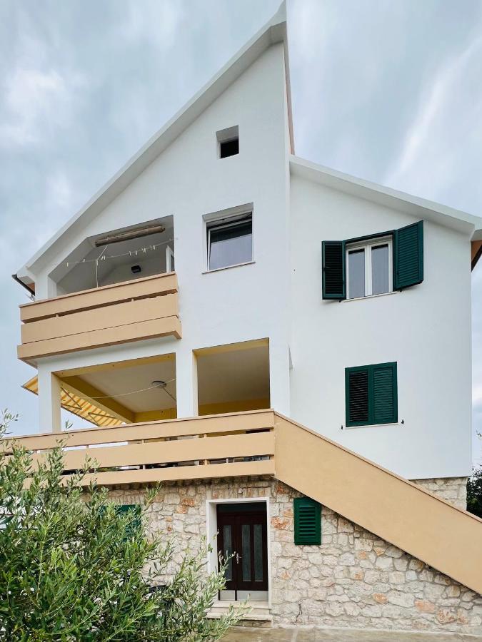 Villa Felix Murter Exterior foto